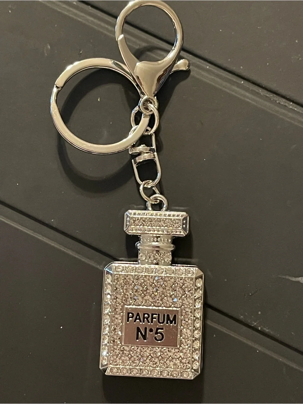 Parfum N°5 Crystal Perfume Bottle Purse Charm Keychain - Silver
